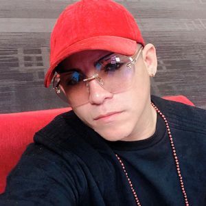 Meet your Posher, Jorge